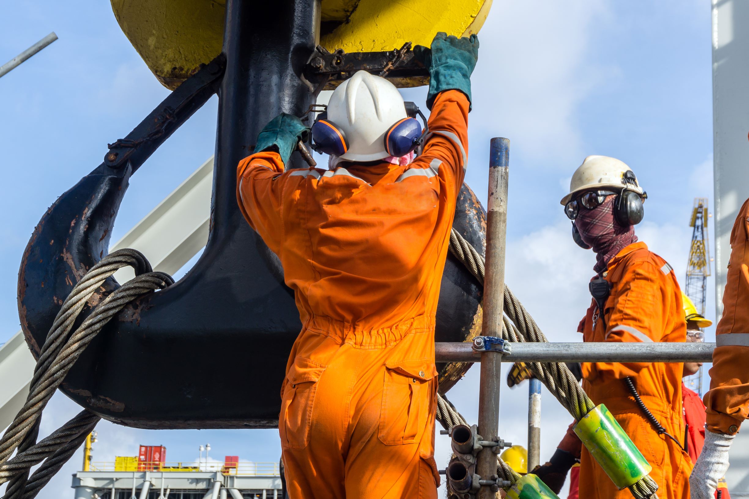 Offshore Oil Rig Safety 5 Tips To Keep Your Workers Safe